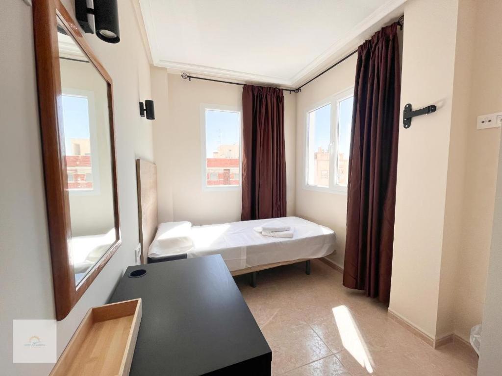 Hotel Marina Elche La Marina Ngoại thất bức ảnh